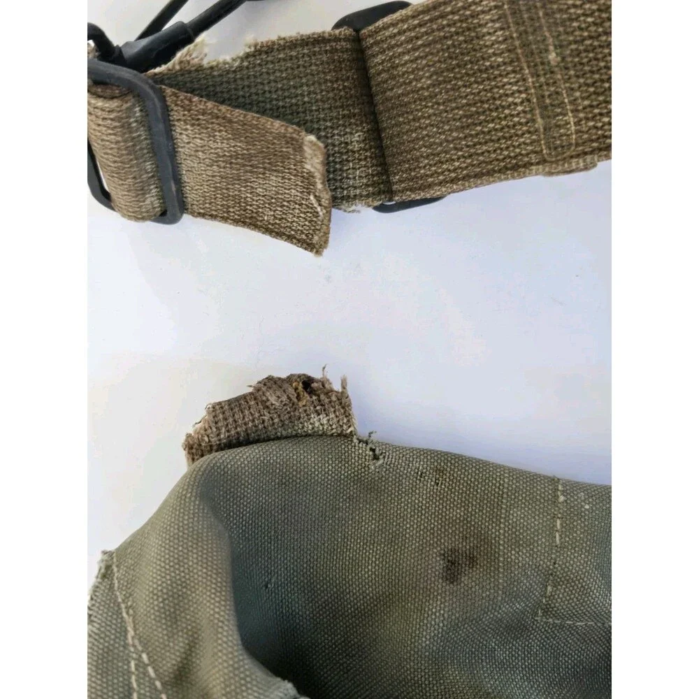 VTG WW2 US Army Military Bag Lightweight Service Gas Mask Shoulder